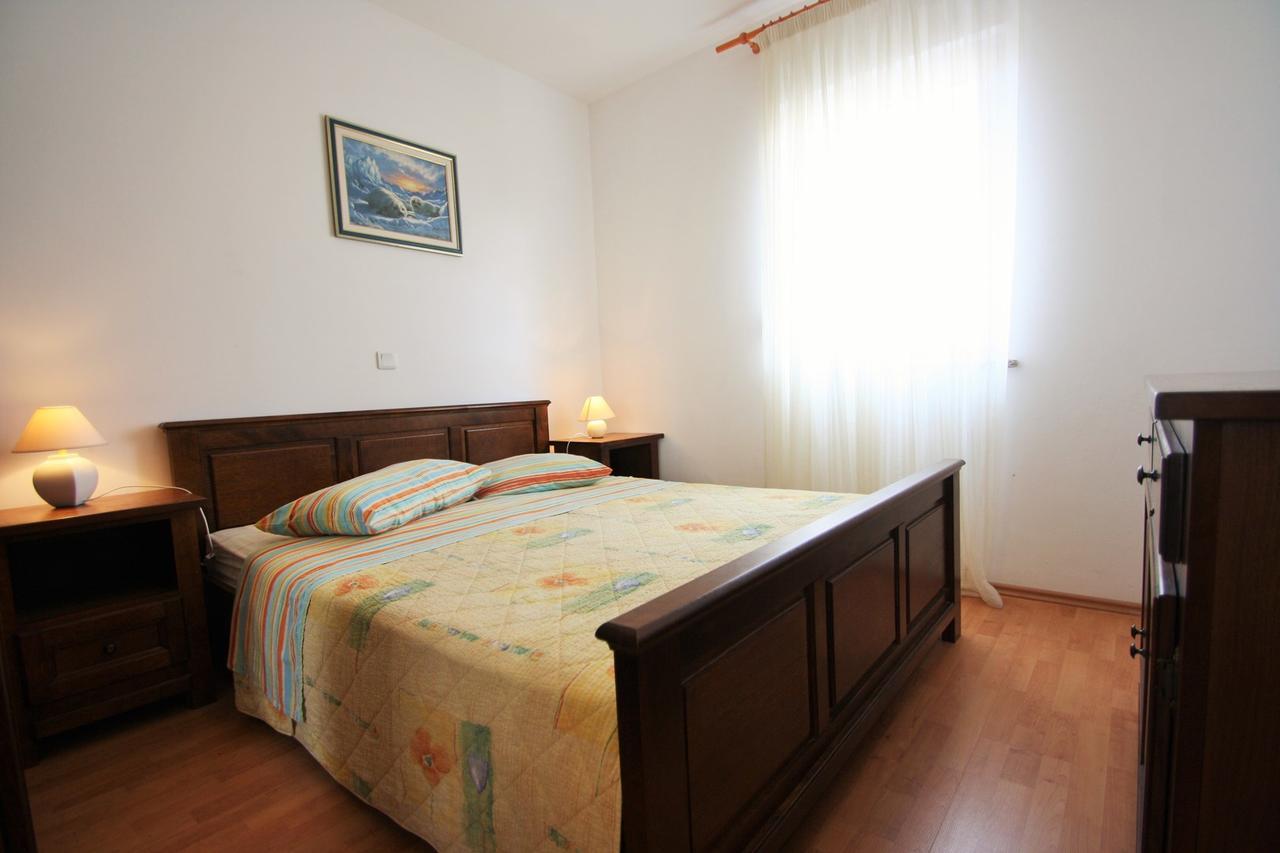 Apartment Bilic With Balcony Poreč Kültér fotó